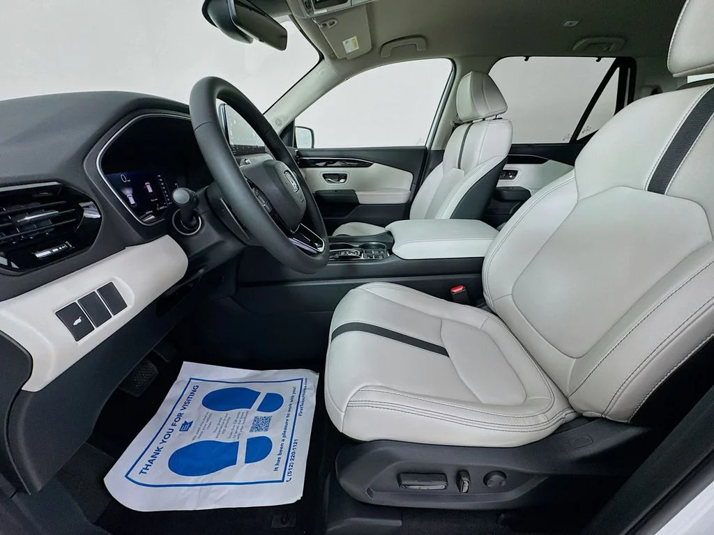 New 2026 Platinum White Pearl Honda EX-L image 29