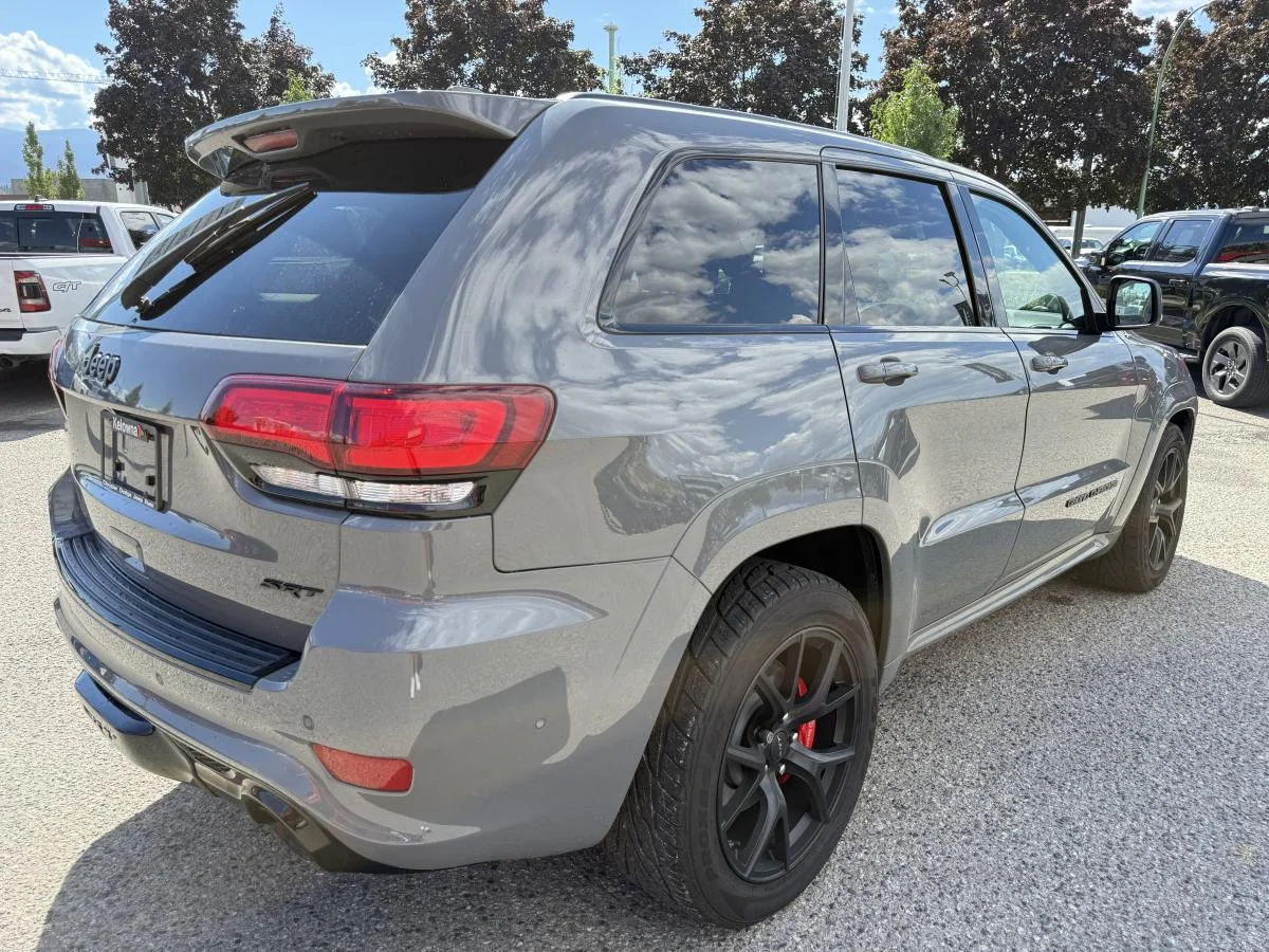 Used 2019 Grey Jeep SRT image 8