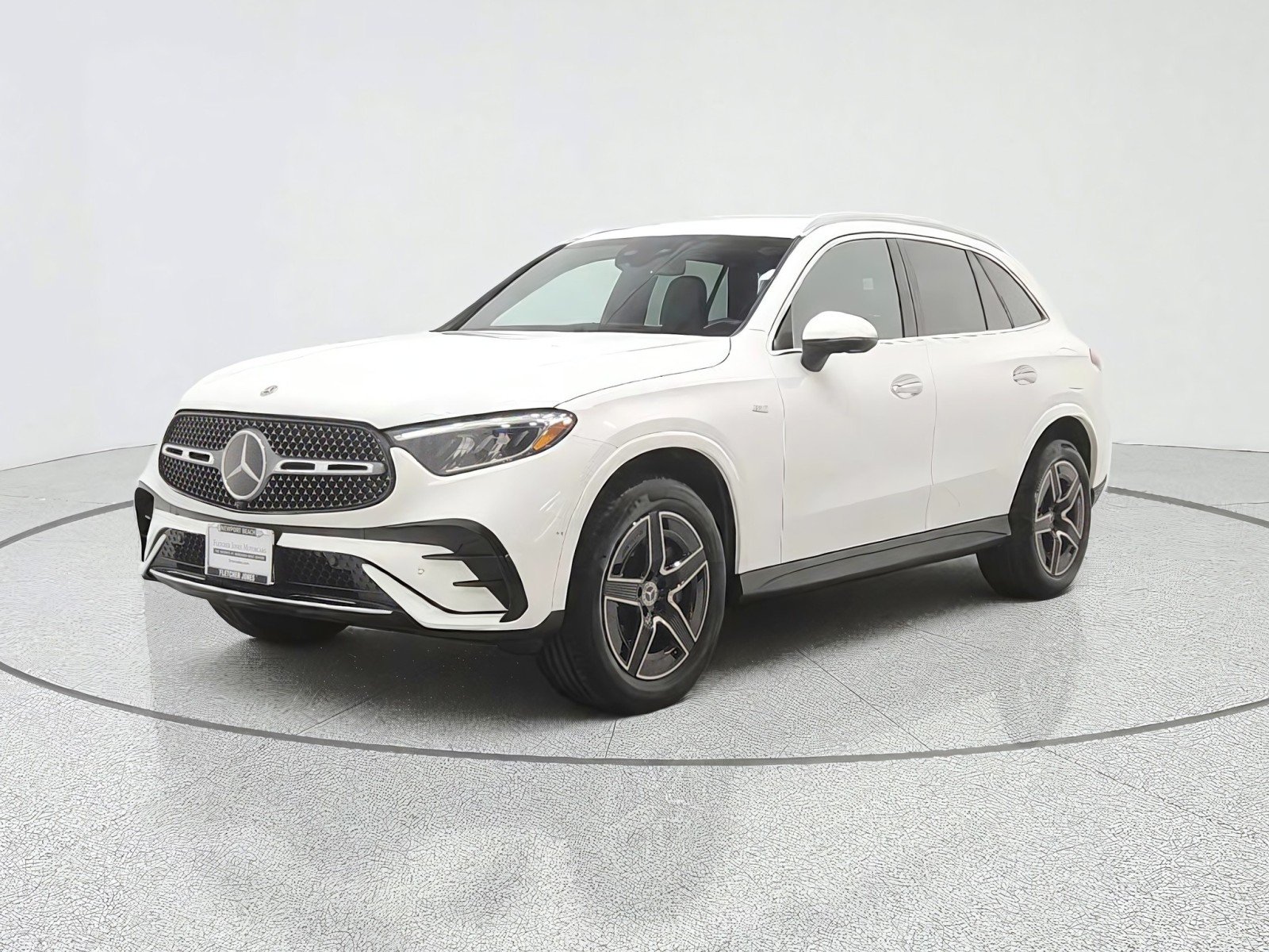 Used 2025 Polar White Mercedes-Benz GLC 350e 4MATIC® SUV image 1