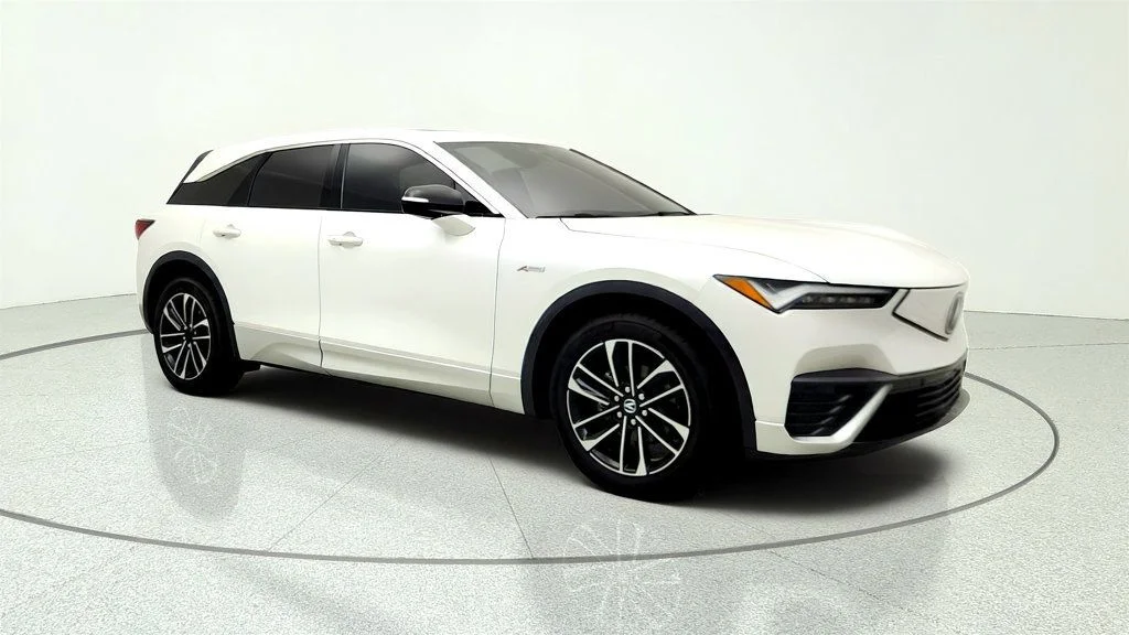 Used 2024 Snowfall Pearl Acura RWD w/A-Spec Package image 3