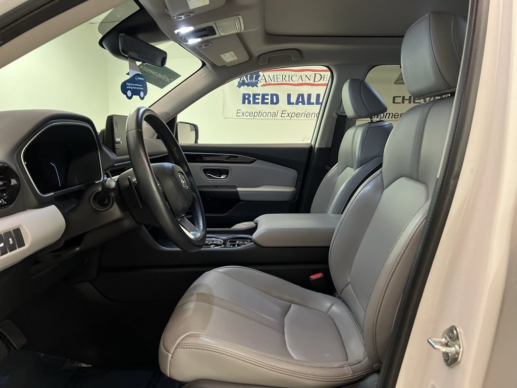 2024 Honda Pilot Touring - Photo 11