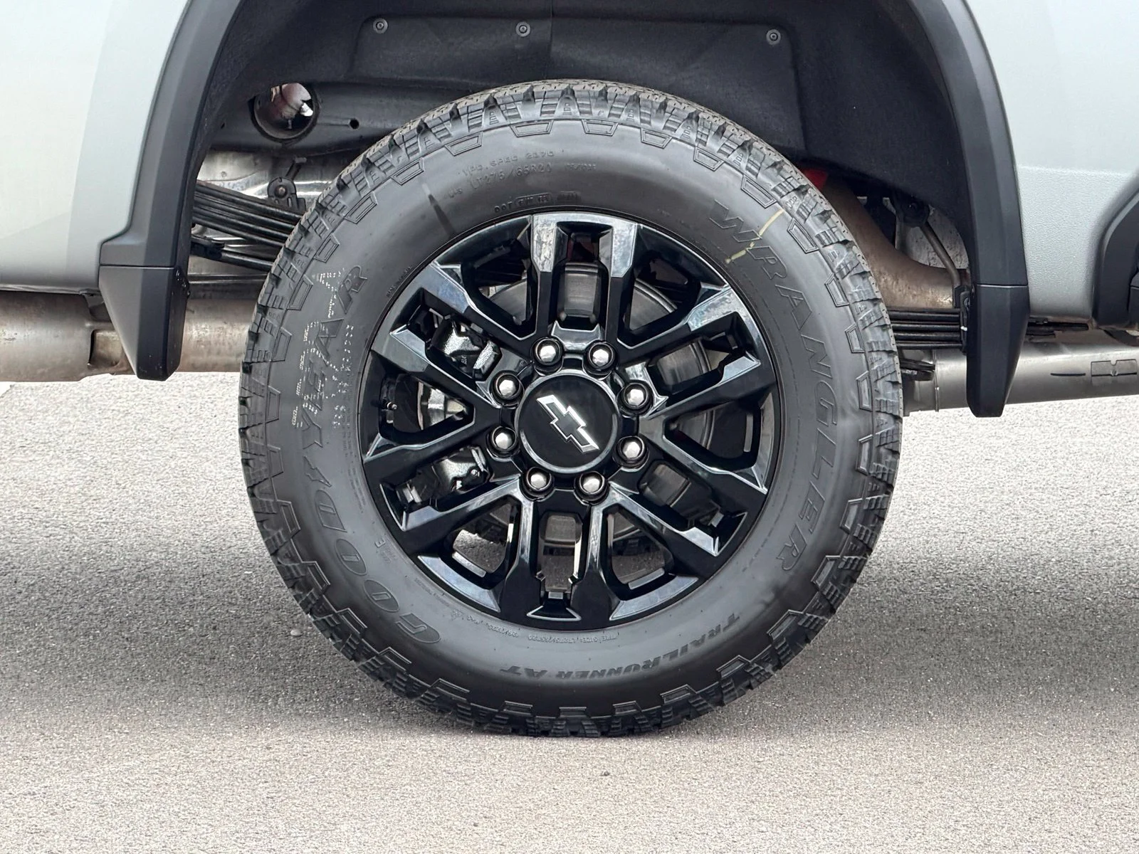 2026 Chevrolet Silverado 2500 HD LTZ - Photo 9