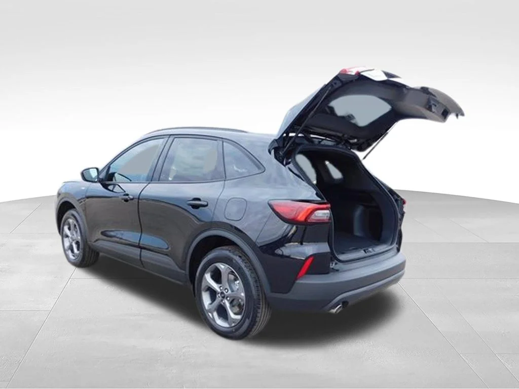 New 2026 Agate Black Metallic Ford ST-Line image 21