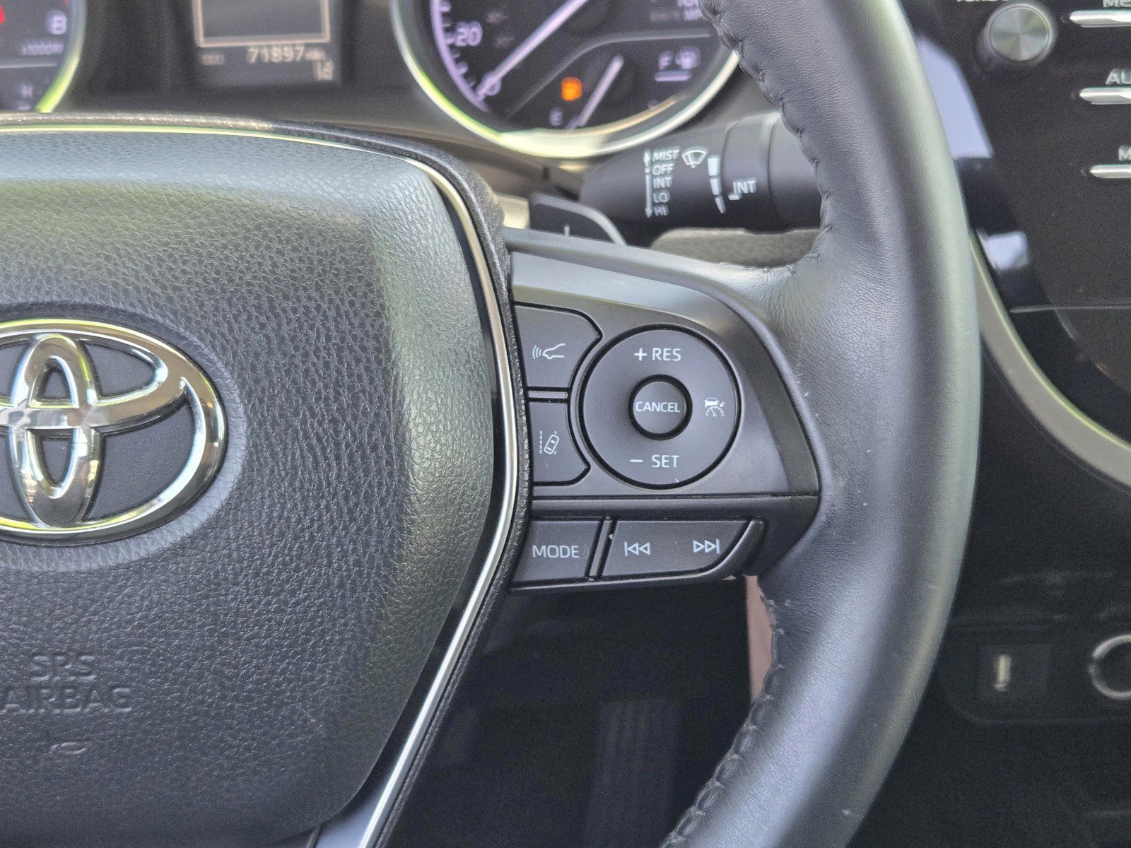 Certified Used 2020 White Toyota  image 15