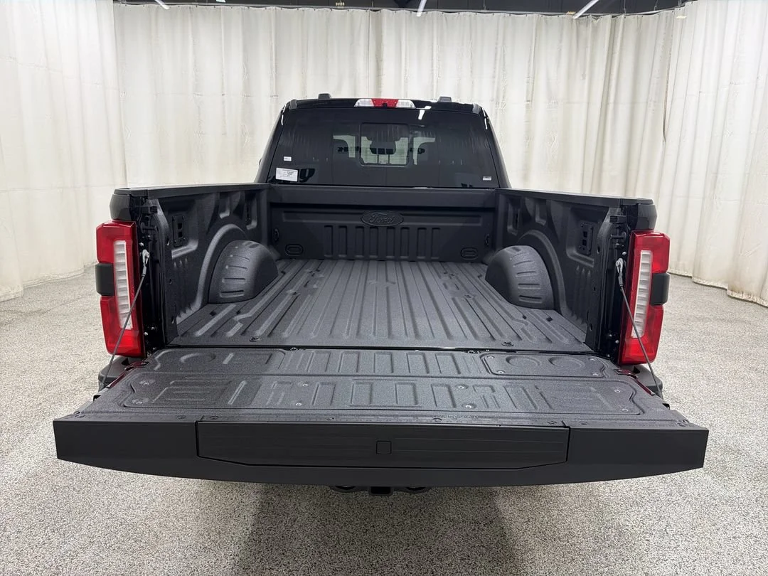 New 2026 Agate Black Metallic Ford F-250® XLT image 17