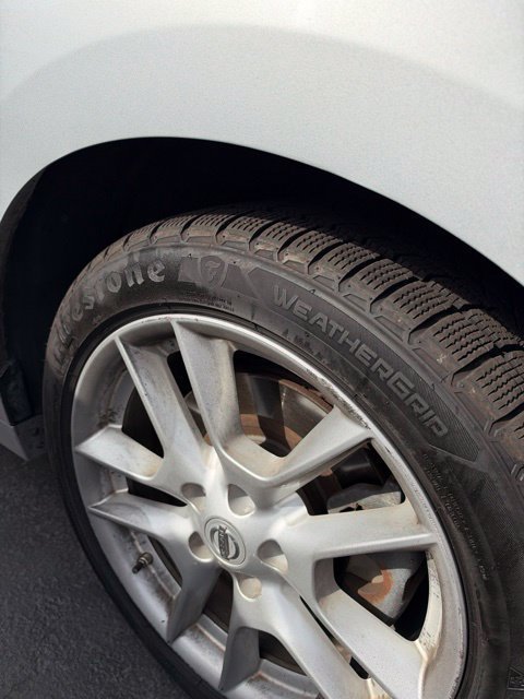 Used 2014 Silver Nissan 3.5 S image 21
