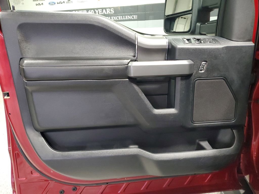 2017 Ford F-150 XLT - Photo 12