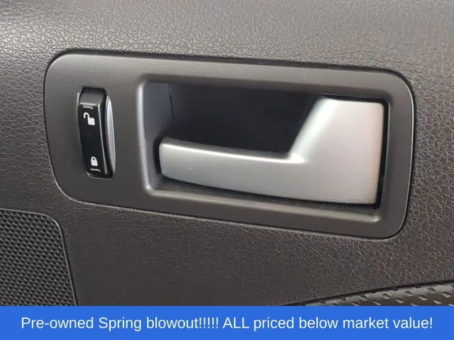 Used 2005 Black Ford GT Premium image 33