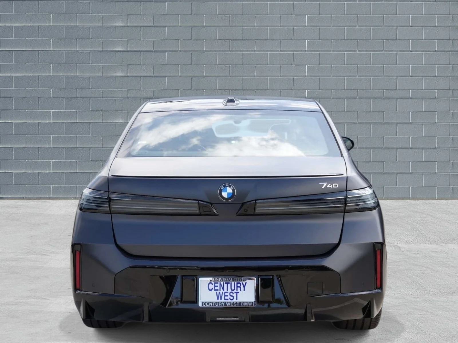 New 2027 Frozen Deep Grey Metallic BMW 740i image 4