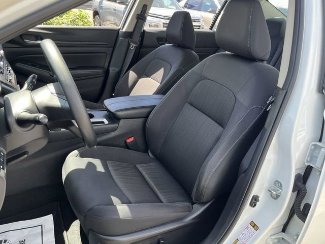 2025 Nissan Altima SV - Photo 17