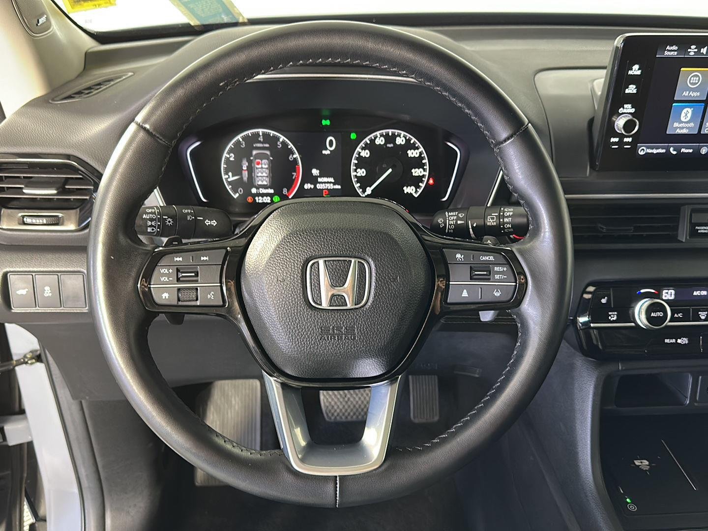 Used 2024 Sonic Gray Pearl Honda Touring image 12