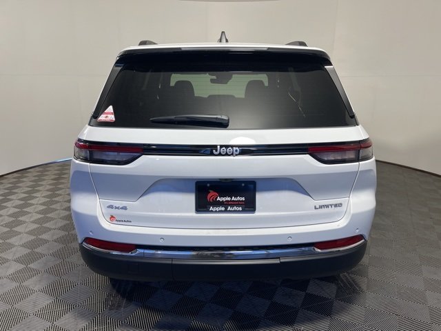2025 Jeep Grand Cherokee Limited photo 4