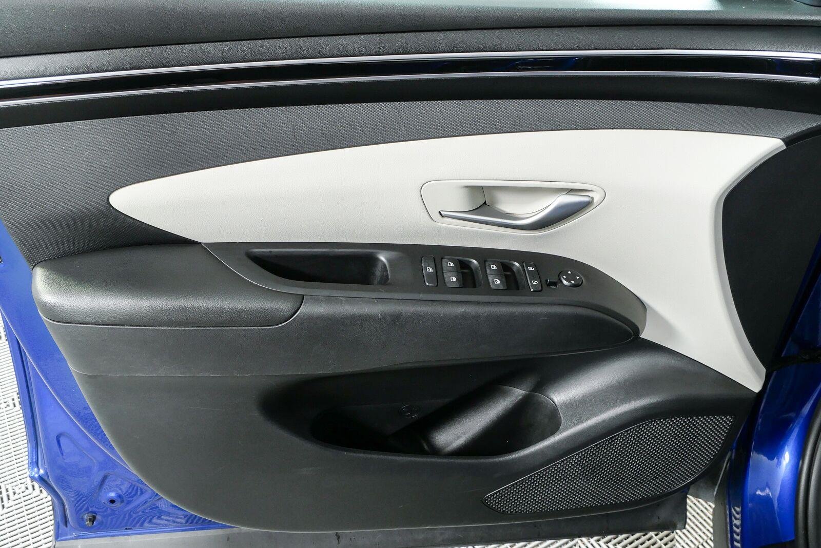 Used 2023 Intense Blue Hyundai SEL image 6