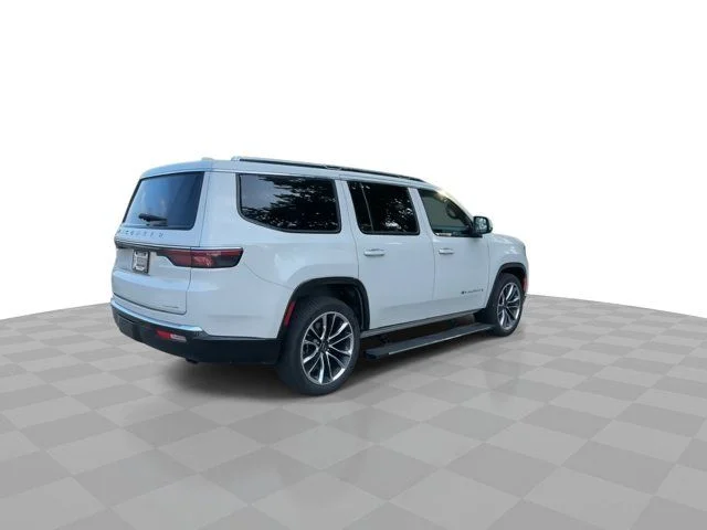 Used 2022 White Jeep Series III image 8