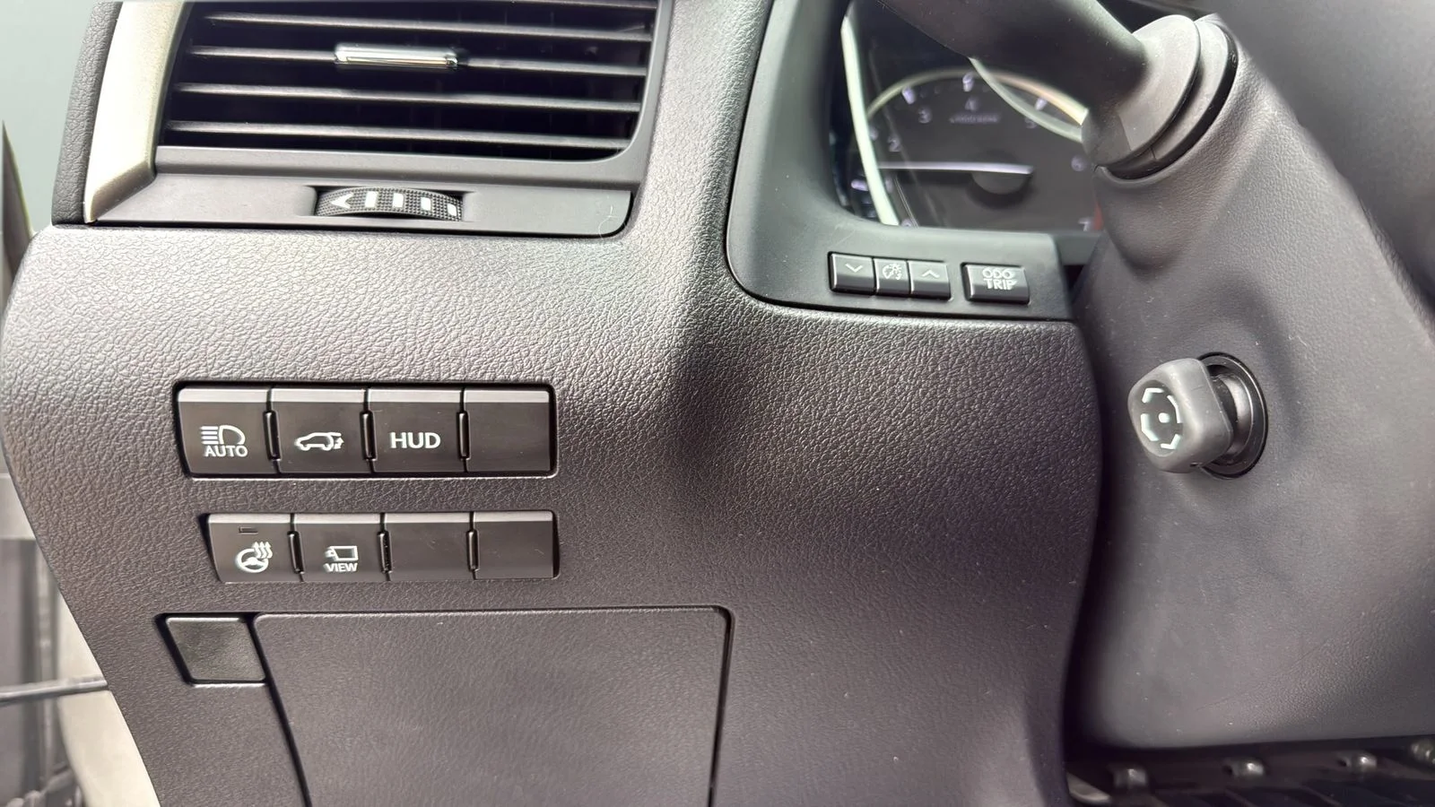 Used 2020 Silver Lexus 350 image 17
