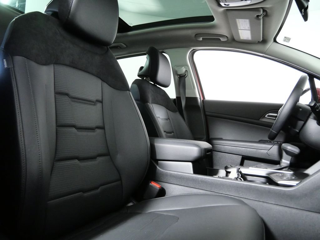 Used 2026 Red Kia SX-Prestige image 8