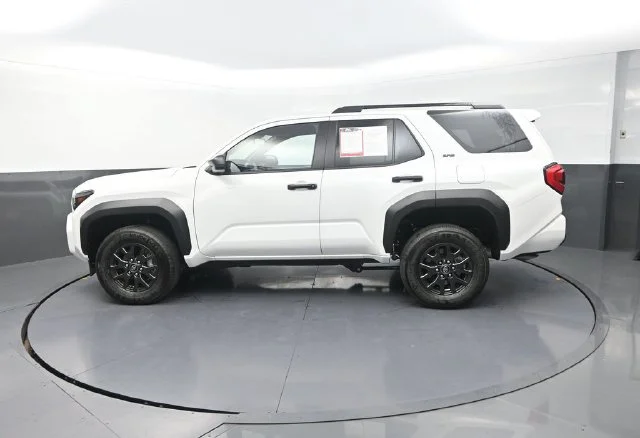 Used 2026 White Toyota SR5 image 4