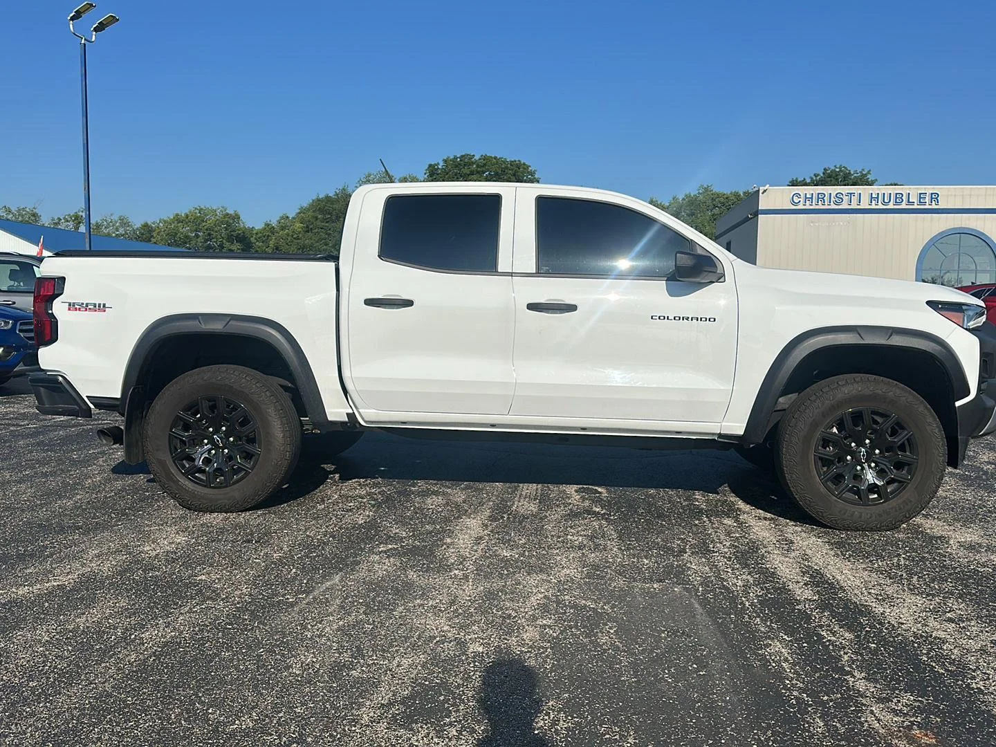Used 2024 Summit White Chevrolet 4WD Trail Boss image 4