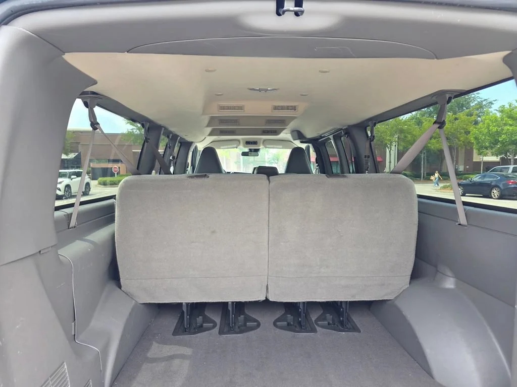 Used 2025 Summit White Chevrolet 1LT image 28