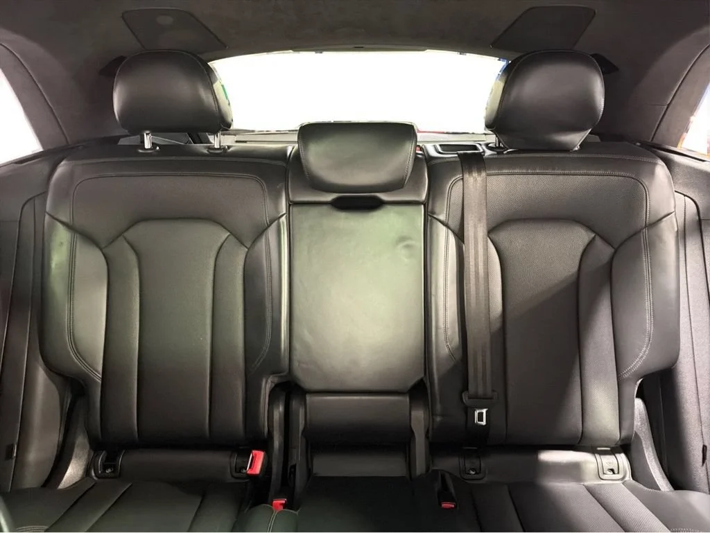 Used 2022 Black Audi 55 Prestige image 18