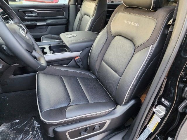 Used 2023 Diamond Black Crystal Pearlcoat Ram Laramie image 29