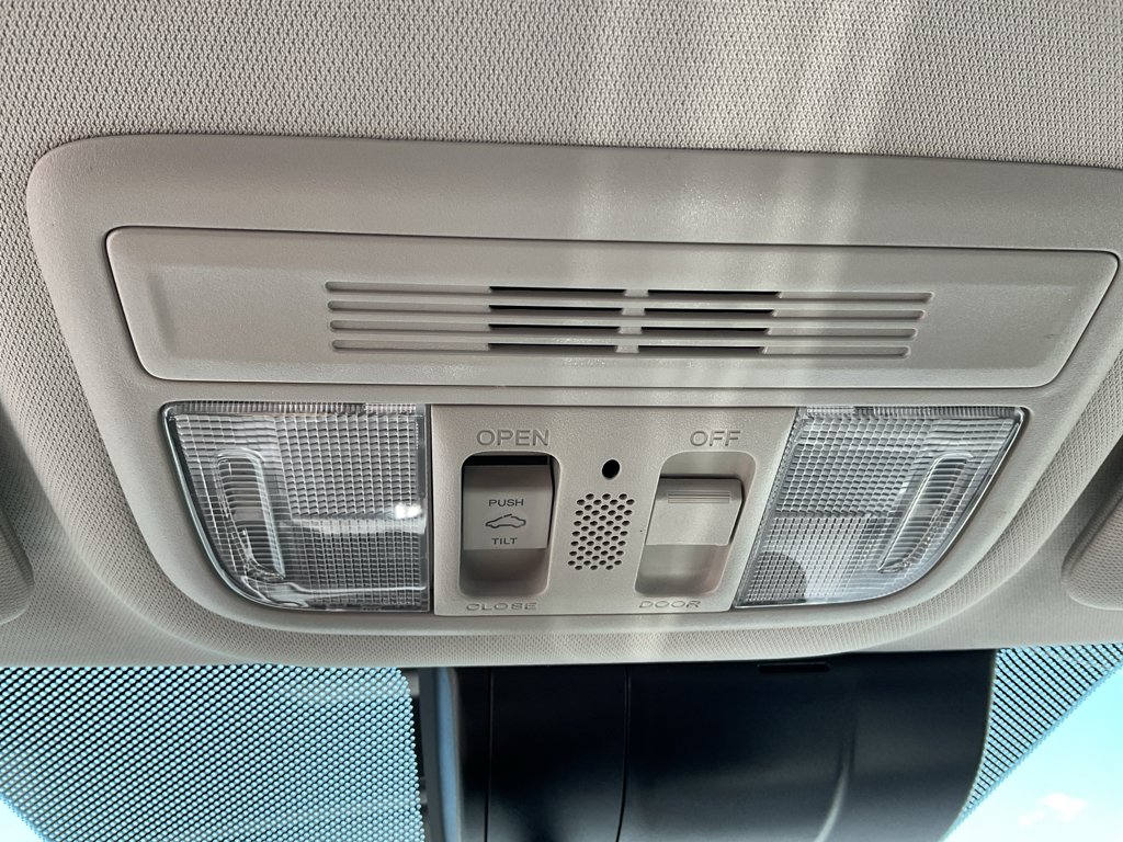 Used 2018 Blue Honda EX image 34