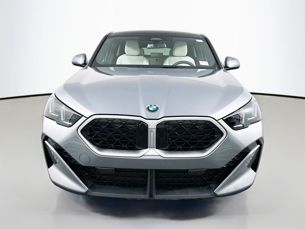 New 2026 Skyscraper Grey Metallic BMW xDrive28i image 2