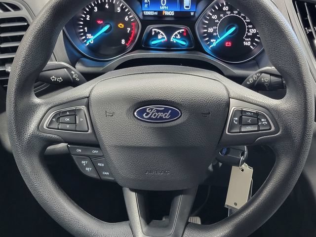 Used 2018 Red Ford SE image 25