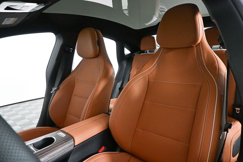 New 2027 Polar White Mercedes-Benz CLA 220 image 5