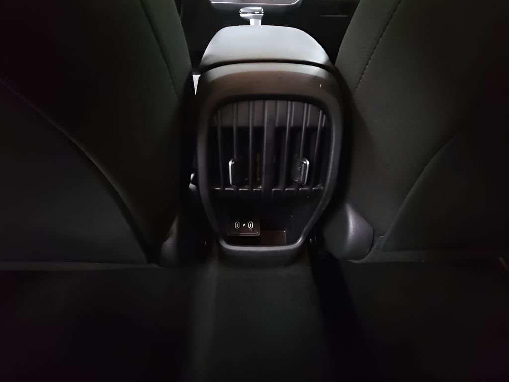 Certified Used 2024 White Hyundai SEL image 27