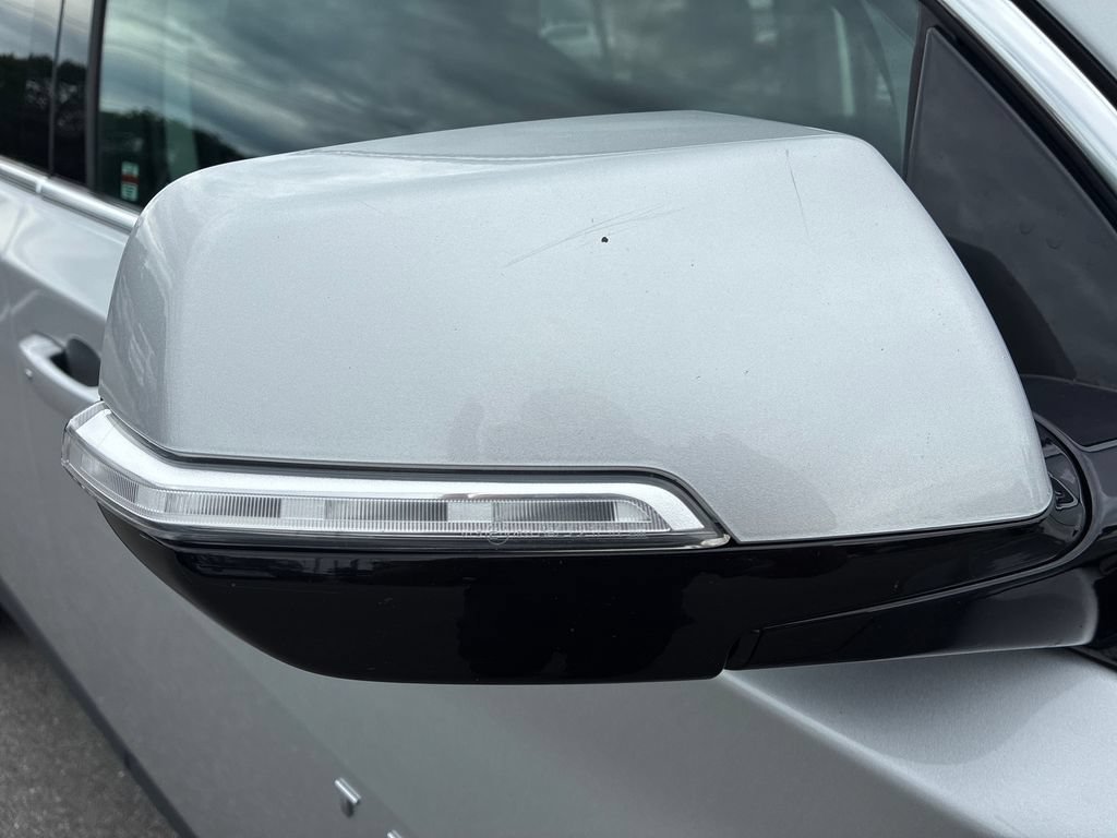 Used 2020 SILVER ICE METALLIC Chevrolet LT Leather image 55