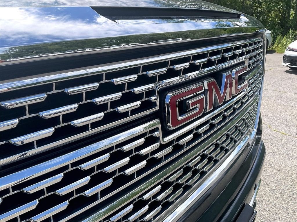 Used 2020 Blue GMC Denali image 32