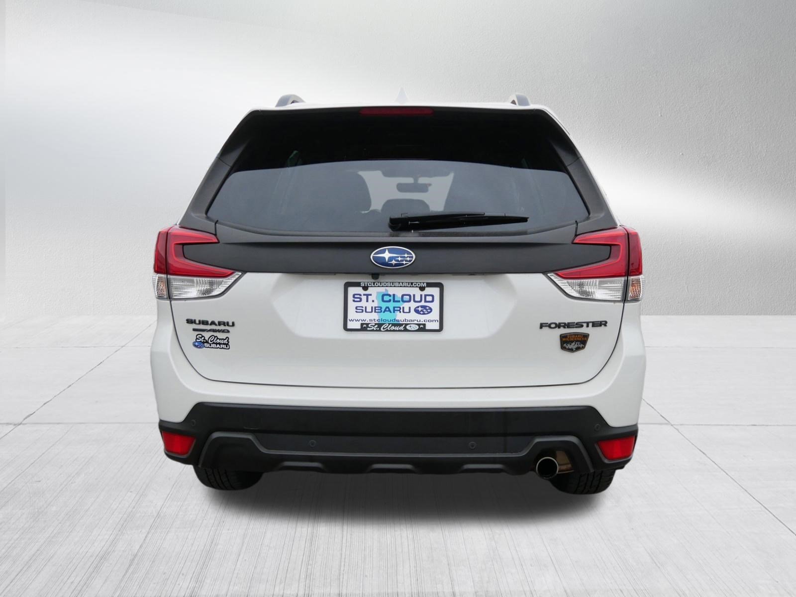 Certified Used 2023 Crystal White Pearl Subaru Wilderness image 6