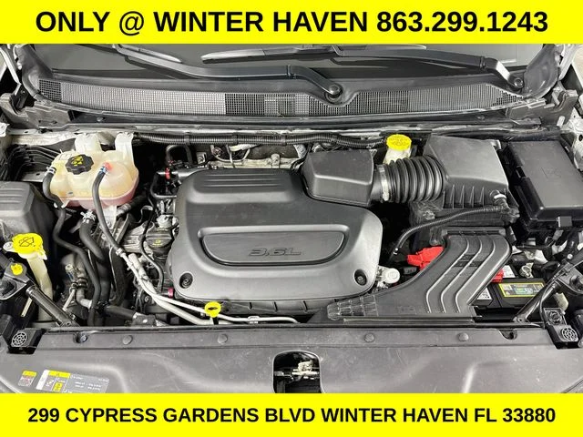 Used 2024 Silver Chrysler Touring L image 30