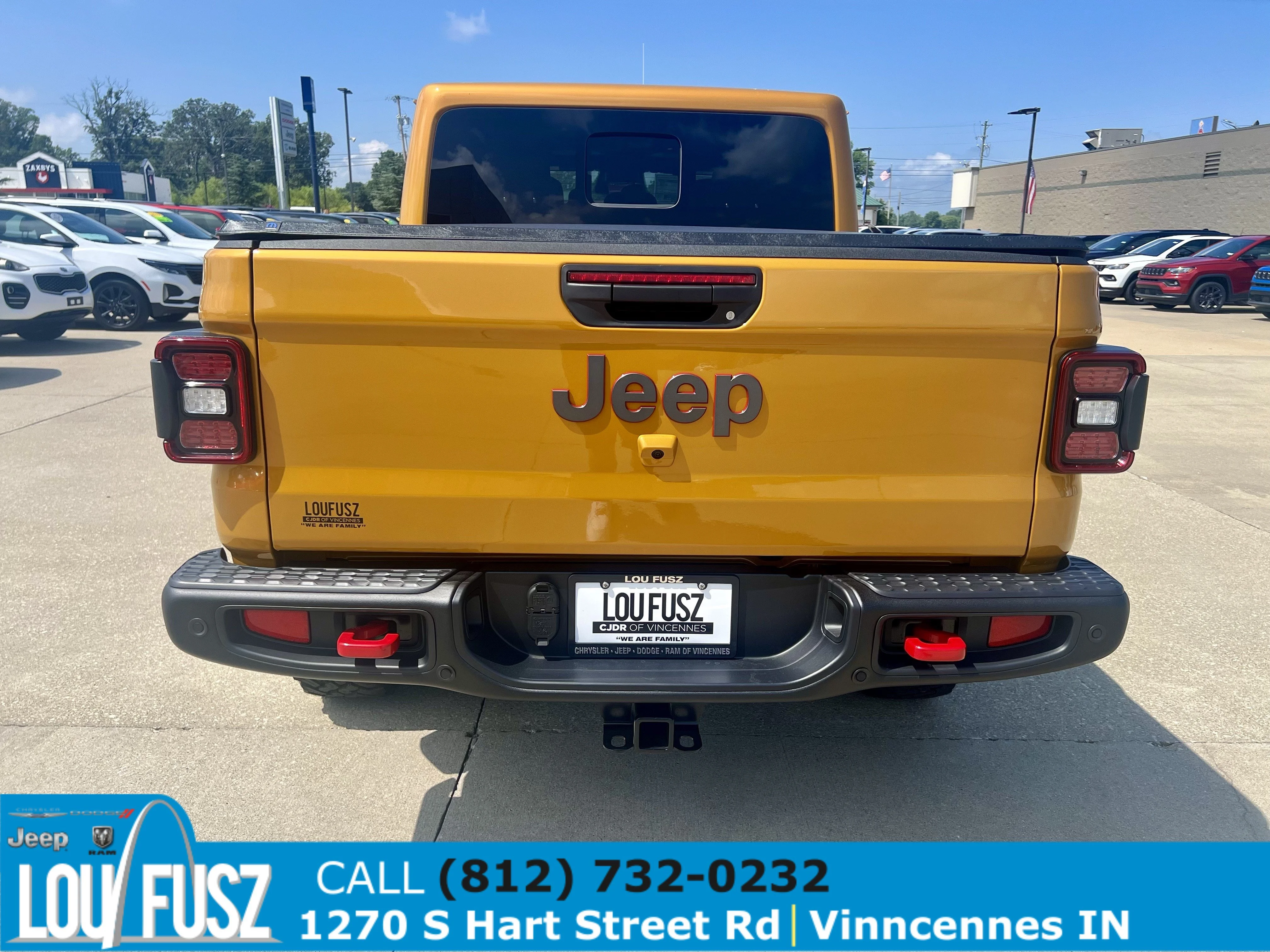 New 2026 Goldilocks Exterior Paint Jeep Rubicon X image 6