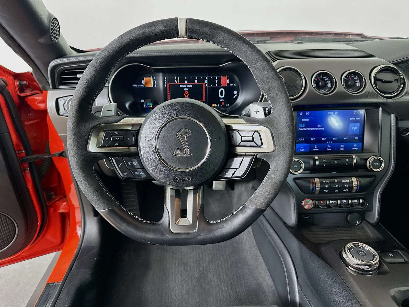 Used 2022 Orange Ford  image 16