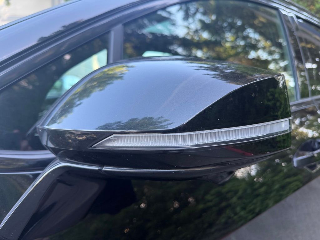 Used 2023 Fusion Black Kia SX-Prestige image 10