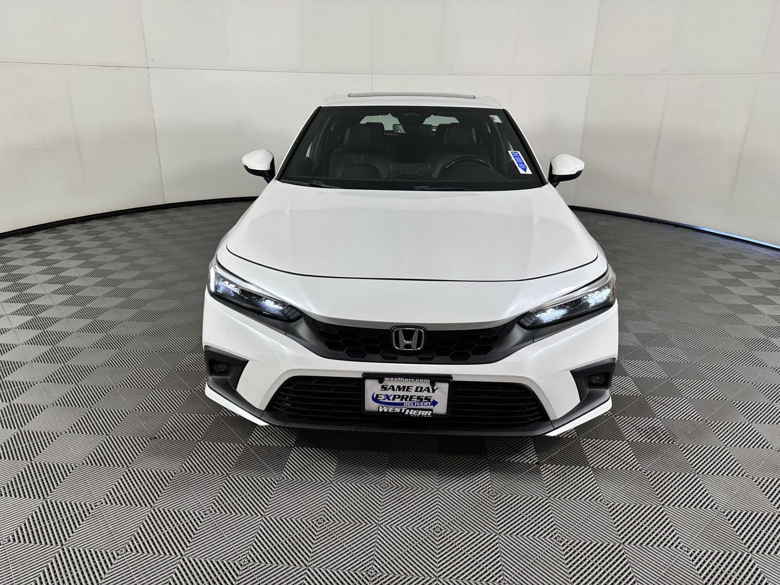 Used 2022 Platinum White Pearl Honda Sport Touring image 5