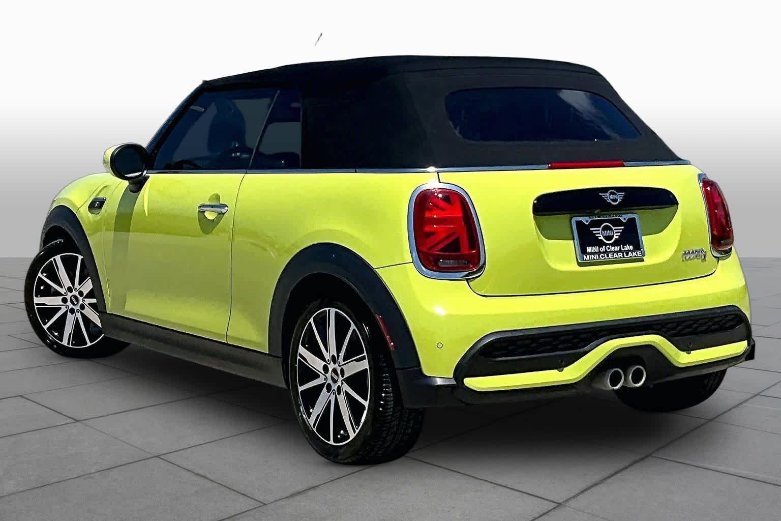 Used 2024 Zesty Yellow MINI Cooper S image 11