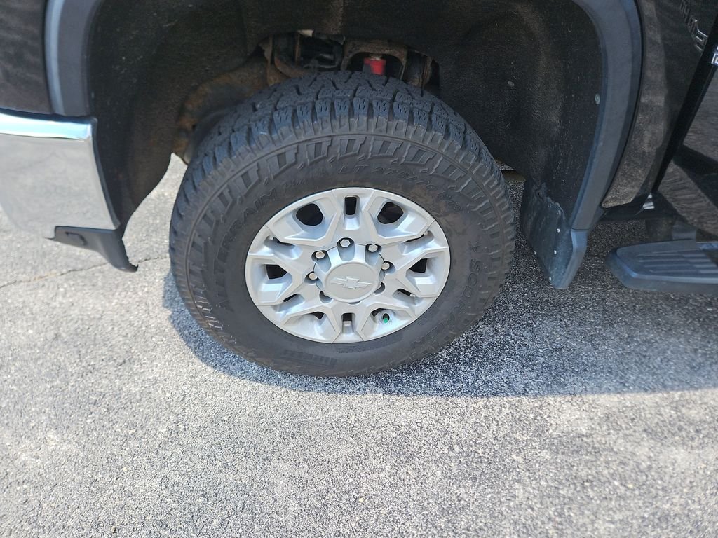 Used 2020 Black Chevrolet LTZ image 28