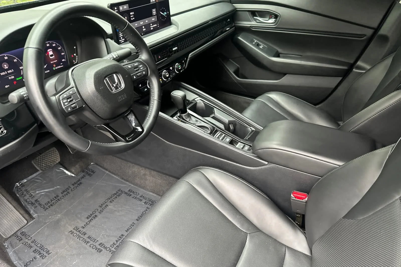 Used 2024 Canyon River Blue Metallic Honda EX-L image 11
