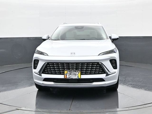 New 2026 Iridescent White Tricoat Buick Avenir image 2