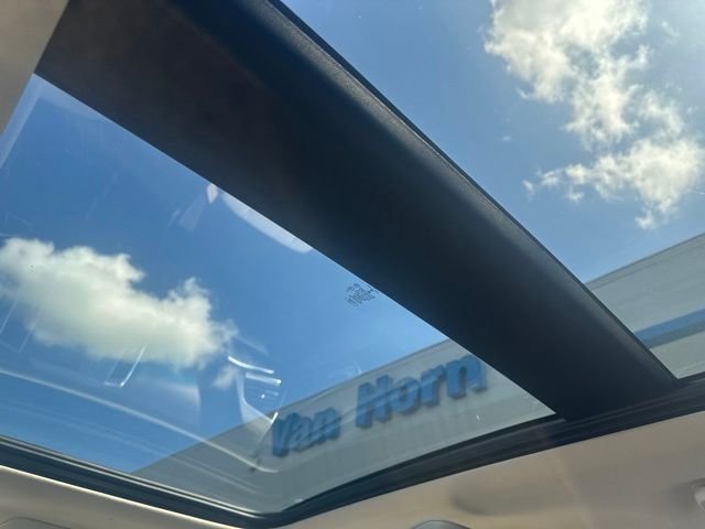 Used 2020 Agate Black Ford Titanium image 9