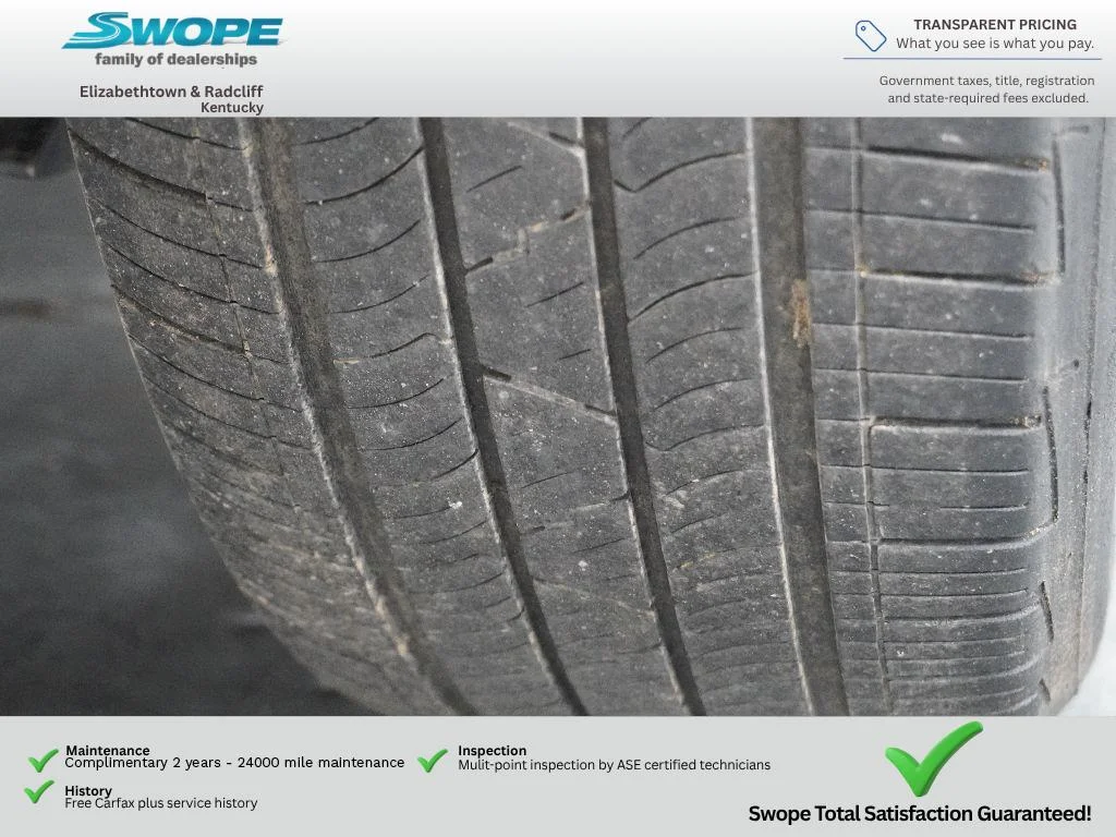 Used 2021 Titanium Glow Toyota Limited image 30