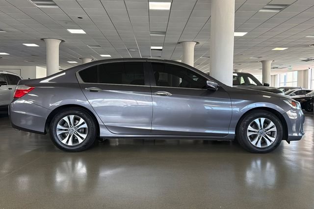 Used 2015 Modern Steel Metallic Honda LX image 3