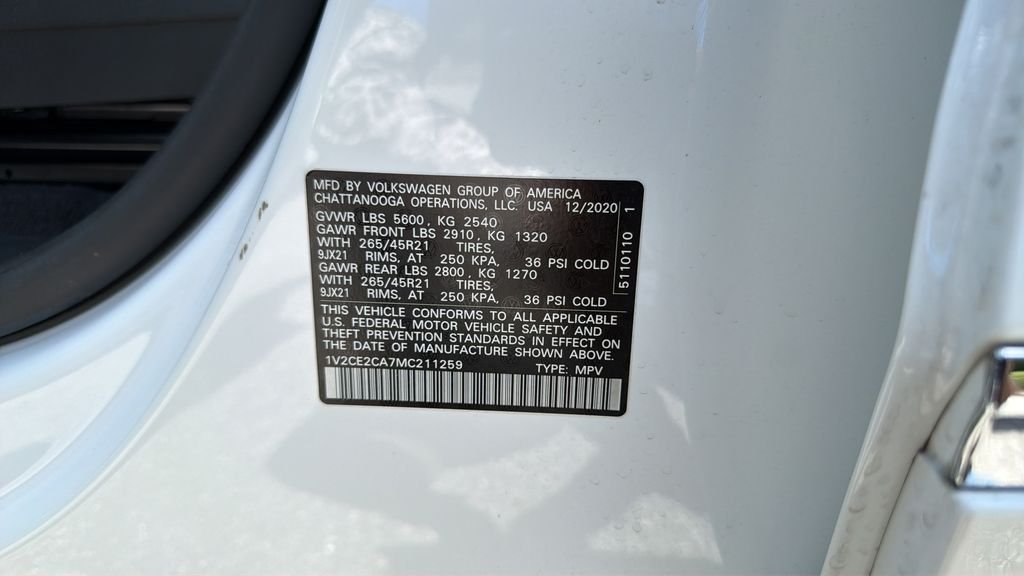 Certified Used 2021 White Volkswagen 3.6L V6 SEL R-Line image 28