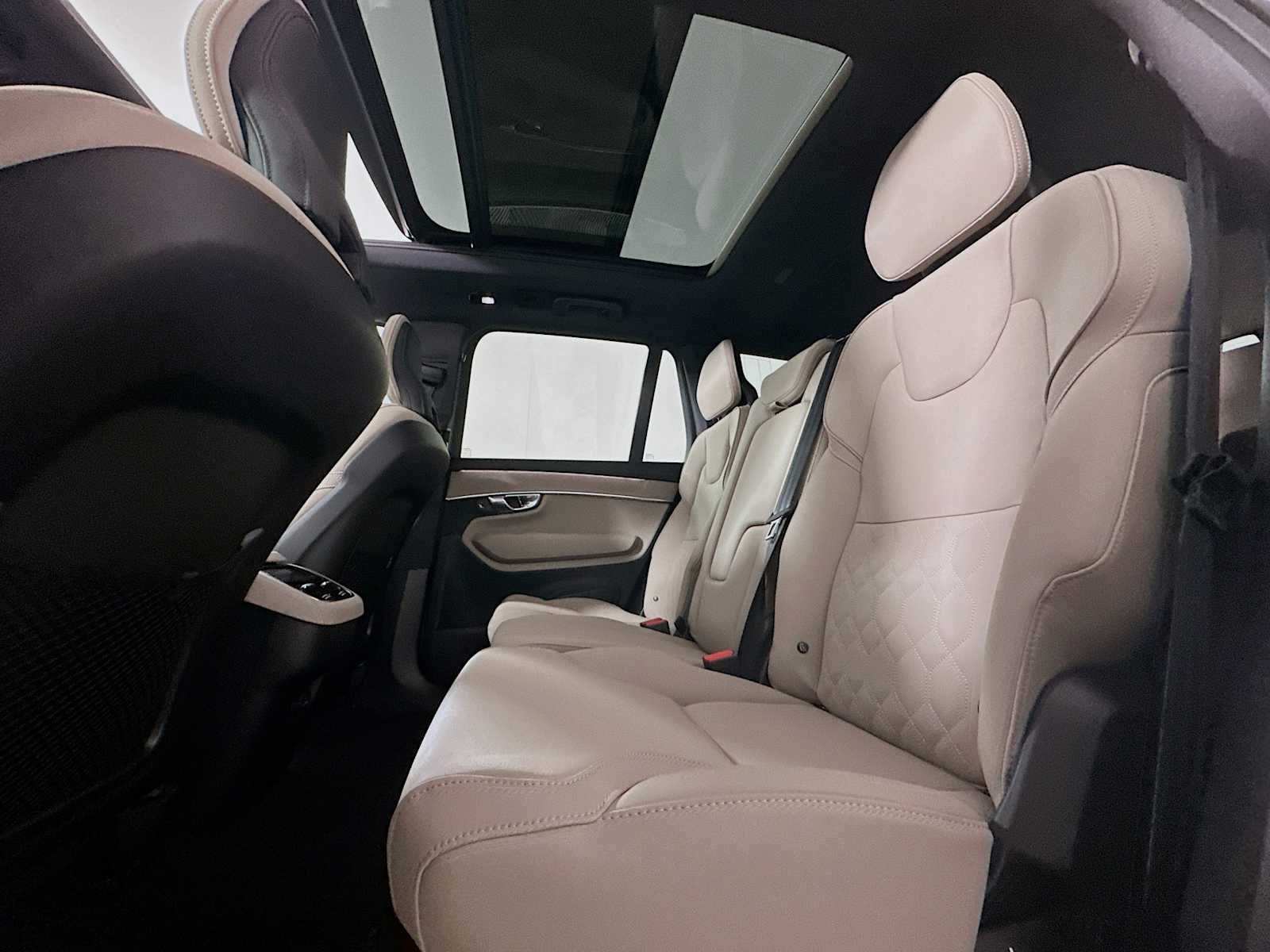 New 2026 Crystal White Volvo Core image 23