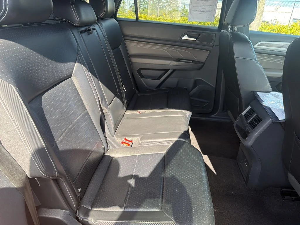 2022 Volkswagen Atlas Cross Sport SE w/Tech - Photo 21