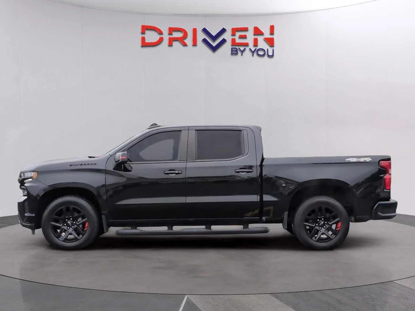 Used 2022 Black Chevrolet RST image 2