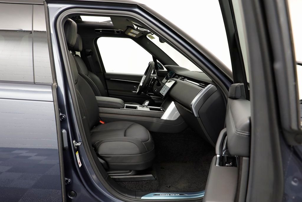 2025 Land Rover Range Rover SE - Photo 19